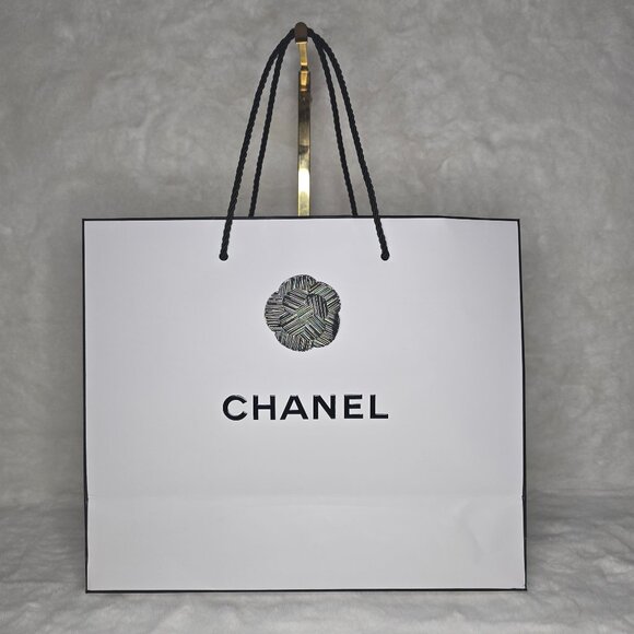CHANEL  Shopping bag L11.5"xH9.75"xW5" - Picture 1 of 5